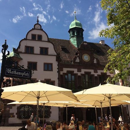 Hotel Am Rathaus Friburgo em Brisgóvia Exterior foto